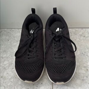 APL Sneakers